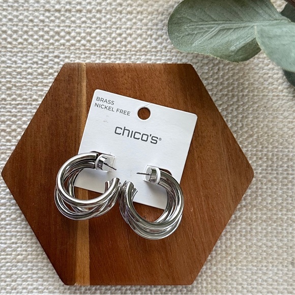 CHICO’S NWT Silver Tone Triple Hoops • Post Back Hoop Earrings - Picture 3 of 11